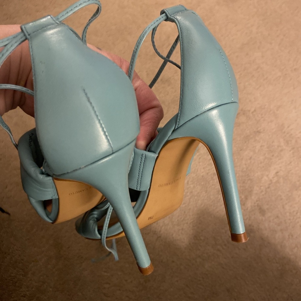 VINCE CAMUTO ANDREQUA ANKLE TIE STILETTO SANDAL IN SEASHORE SIZE 7M - Picture 5 of 15